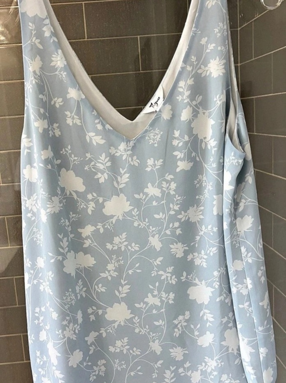 Thyme Floral V-Neck Tank Top in Blue & White